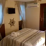 B&bistrot فندق مبيت وإفطار 4*