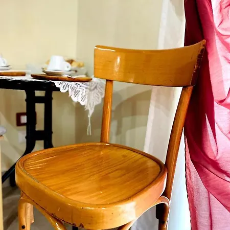 לינה וארוחת בוקר B&bistrot
