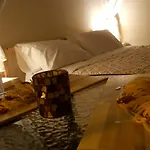 B&bistrot Couette-café 4*